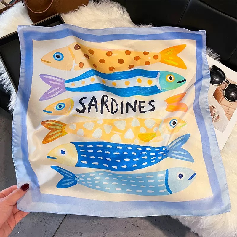 Foulards carrés en soie à moti - Ascot Neck Scarf avis et prix